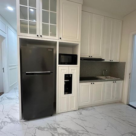 ג'קרטה Super Penthouse Stmoritz Apartment, Lippomall Puri Indah מראה חיצוני תמונה